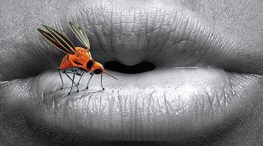 सपने में मुंह से कीड़े निकलना कैसा होता है?
